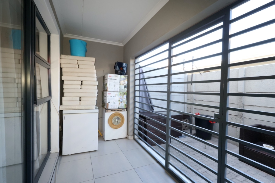 3 Bedroom Property for Sale in Parklands Western Cape